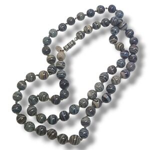 Les Bernard Swirled Glass Bead Necklace Hand Knotted 30" Gray Blue Vintage‎